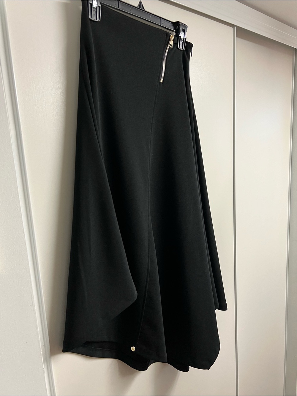 Rinascimento Black Circle Skirt with Side Zip symmetrical style skirt